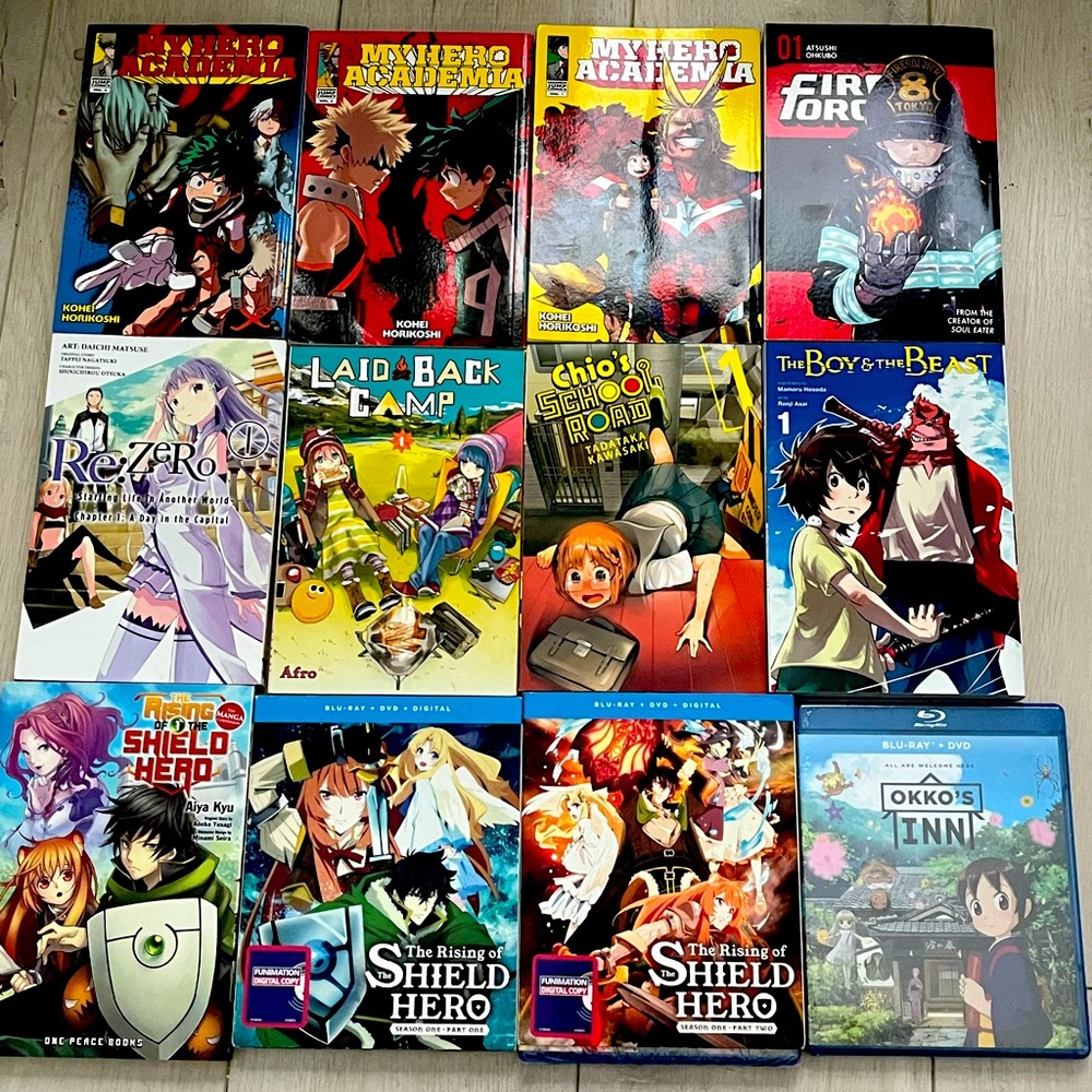 Manga books + 3 DvD comes with everything in the picture